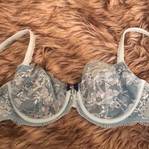 Victoria’s Secret bra